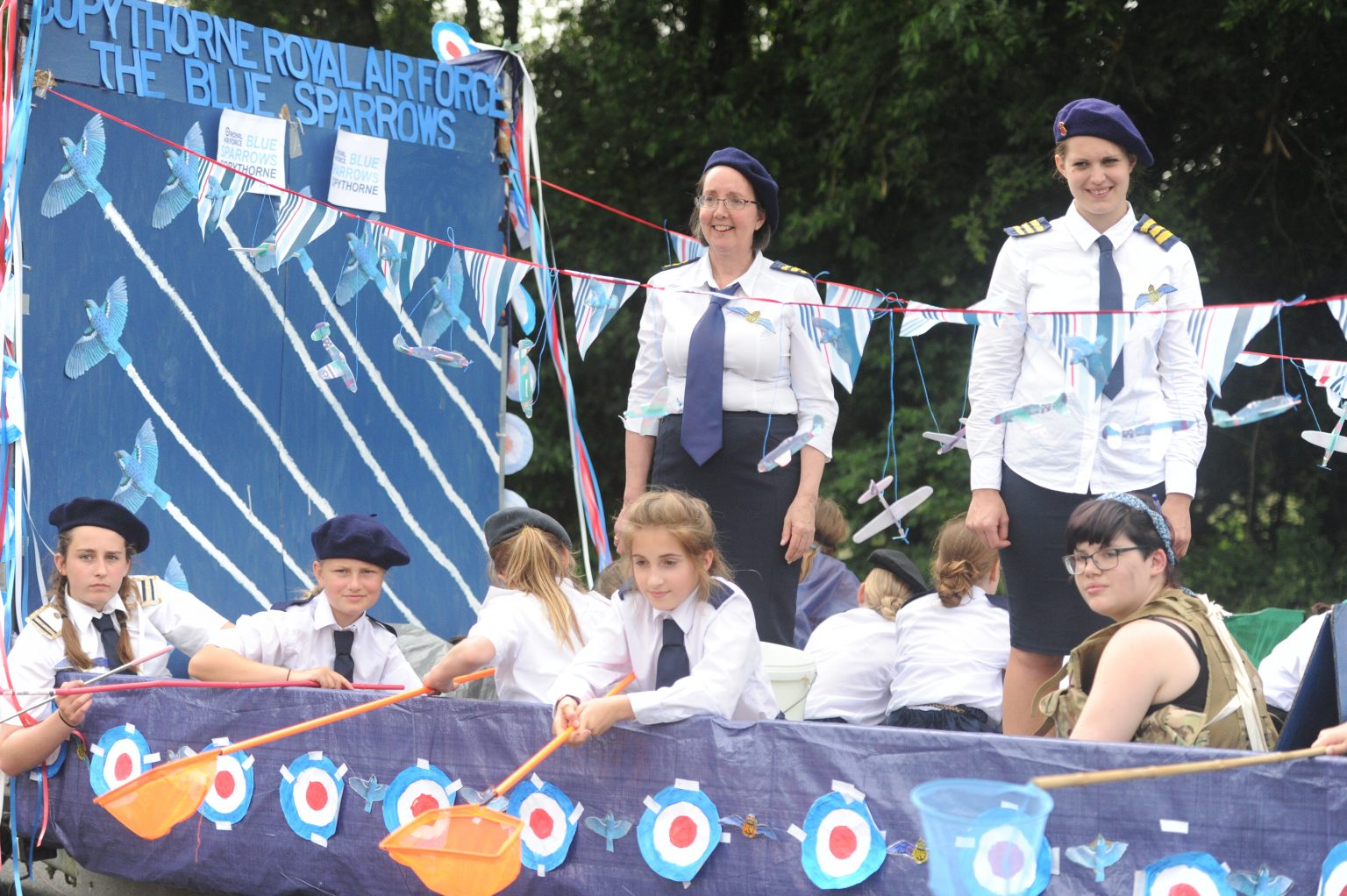 The Blue Sparrows, at the Copythorne Carnival